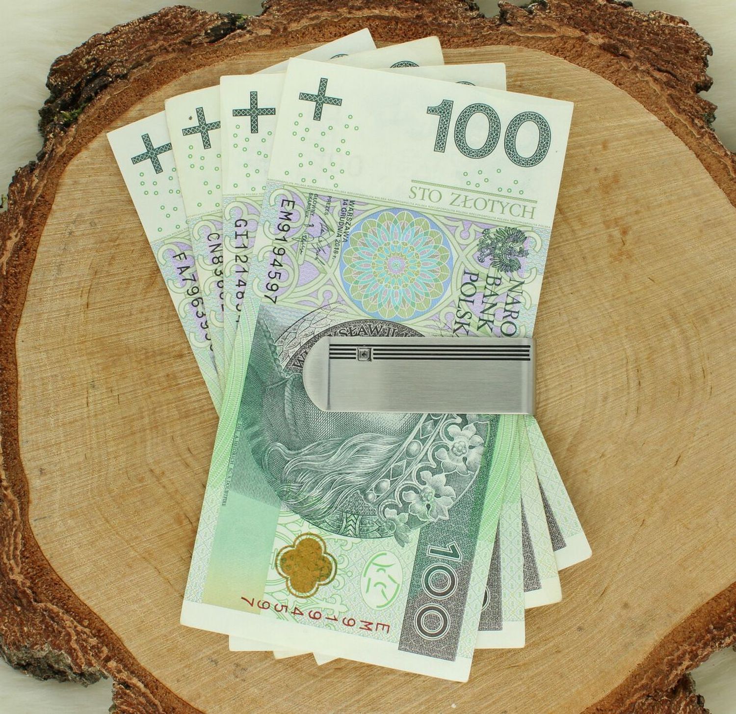 Klips na banknoty Nomination Italy Strong Diamond Geometric czarny diament 028350007.jpg